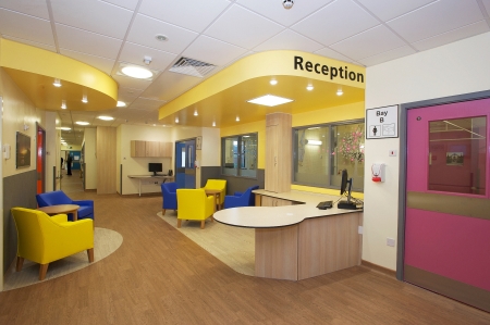 Altro flooring brings benefits to dementia ward in Warrington