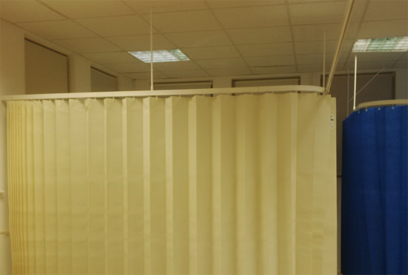 Choosing cubicle curtains and tracks for hospitals and health care