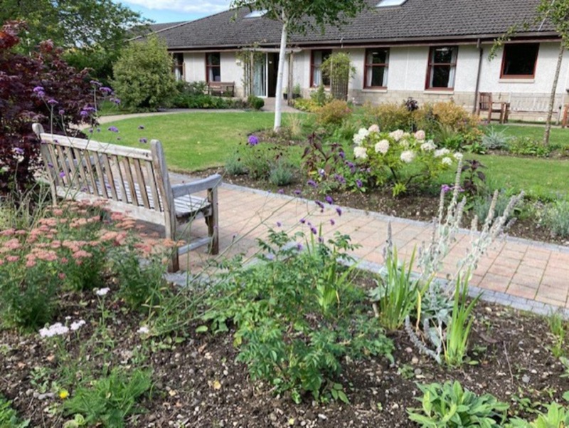Volunteers are improving their health and wellbeing by tending to the garden at Crieff Community Hospital