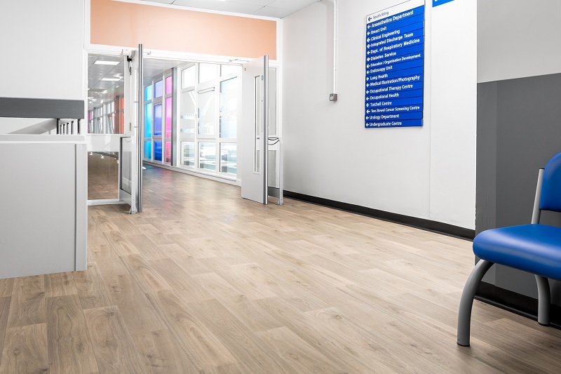 In total, more than 1,500sq m of Modul'up flooring was used throughout the hospital