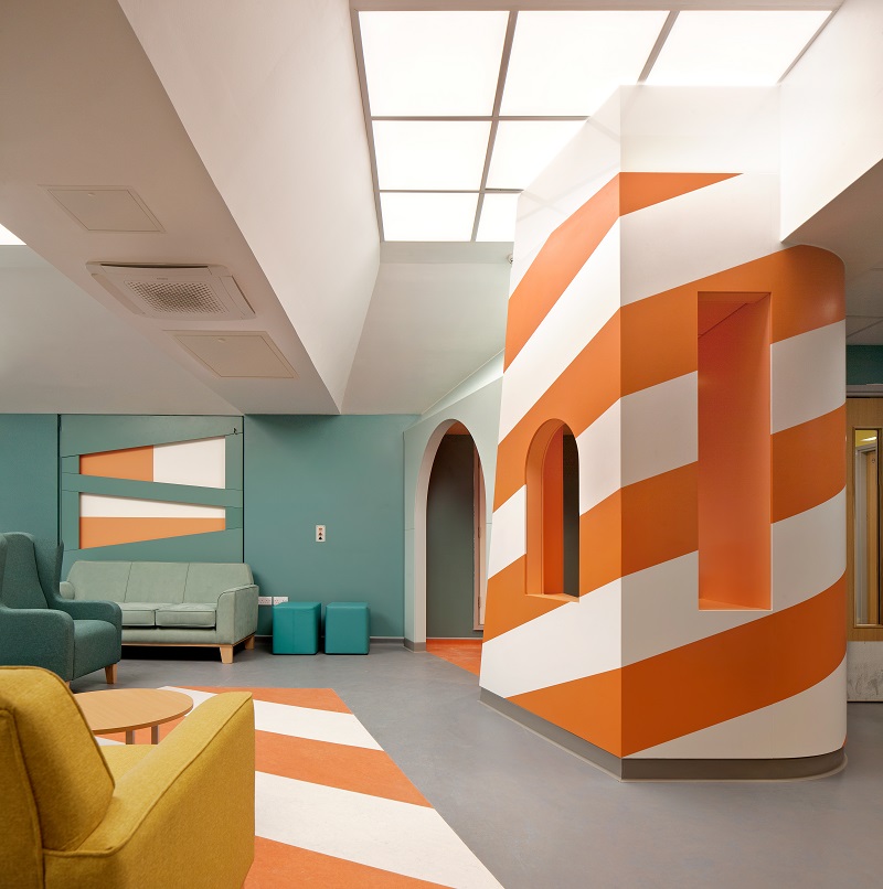 Thoughtful use of art, colour, and light can have a positive impact on the wellbeing of building users, particularly within healthcare environments