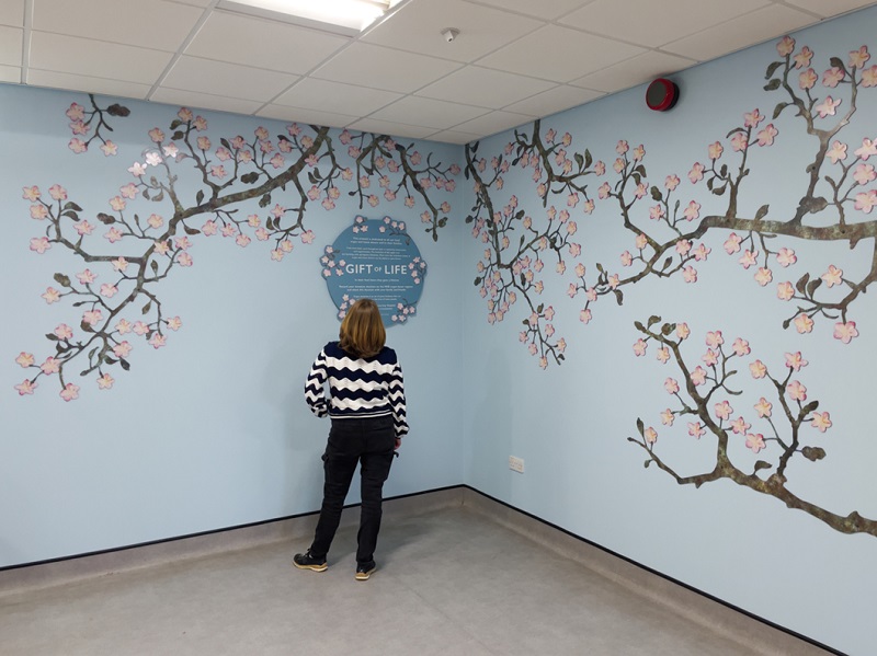 The Apple Blossom installation at Milton Keynes Hospital is an example of an organ donation artwork on a small scale