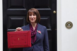 Budget sets out major NHS reforms with 250 neighbourhood health centres and £300m tech boost