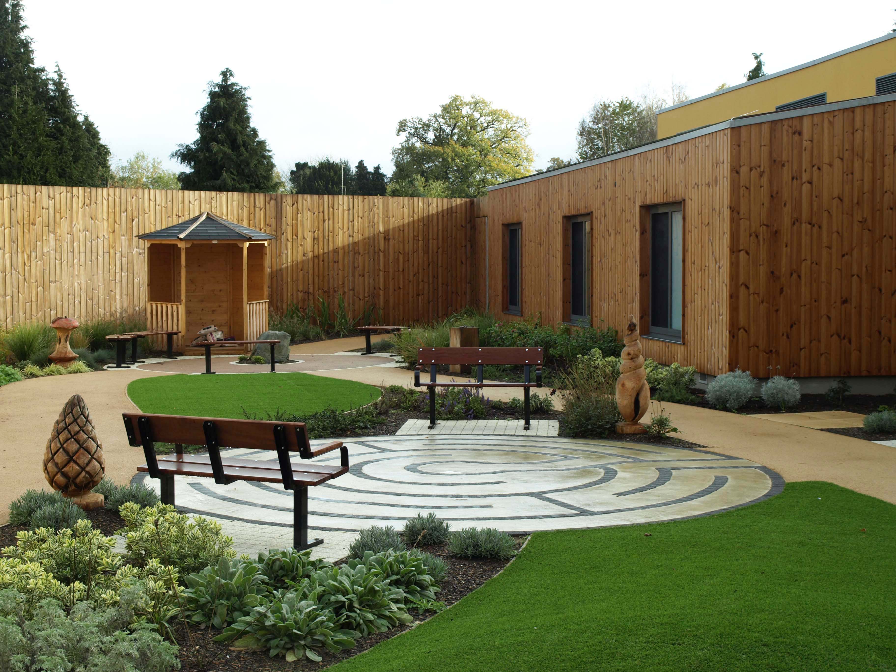 Building Better Healthcare Awards 2016: Guide to the Patient Environment class