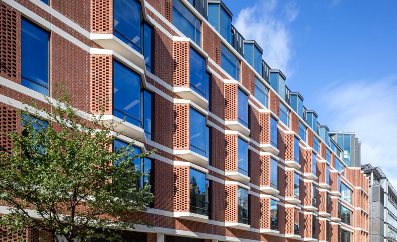BMJ, Arup and UCLH won the 2021 award for Best Healthcare Development Valued at Over £10m for the Royal National ENT and Eastman Dental Hospital