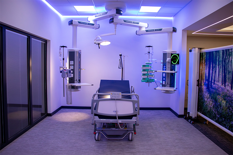 Can a compliant ICU design achieve clinical effectiveness?