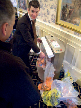 Sharpsmart’s Ben Martyn demonstrates Vacsmart