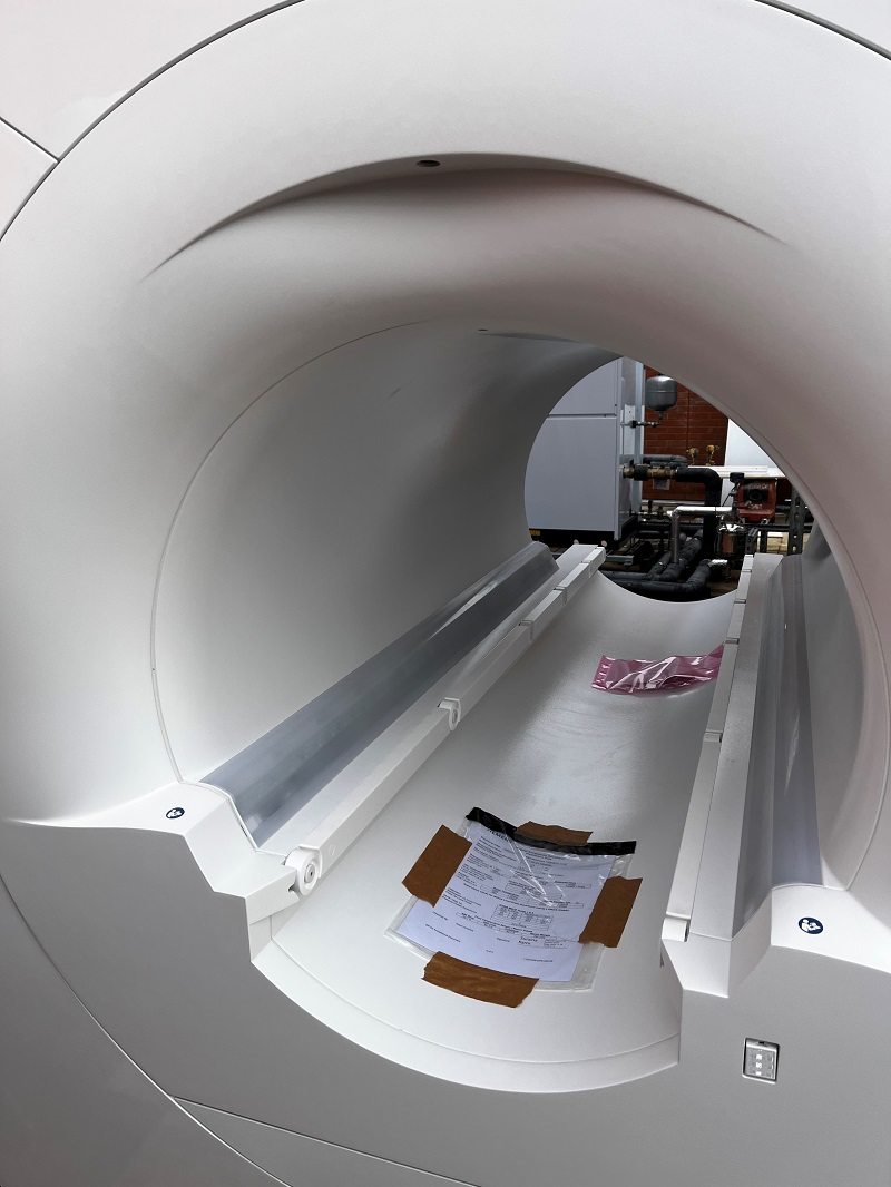 Chesterfield Royal cranes in state-of-the-art £1.5m MRI scanner