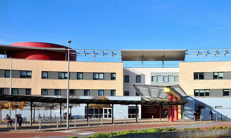 Chiller replacement at London Hospital carried out on hottest day ever recorded in UK