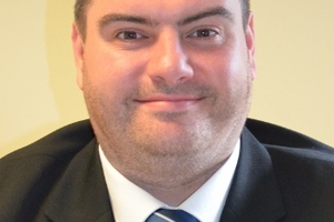 Cleaning systems leader boosts training team