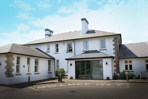 Community hospital becomes UK’s first to achieve carbon neutrality