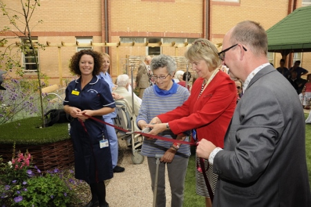 Dementia garden opens at Devon hospital