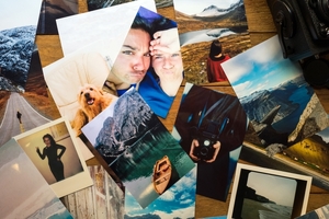 Digital postcard keeps keep people with dementia connected