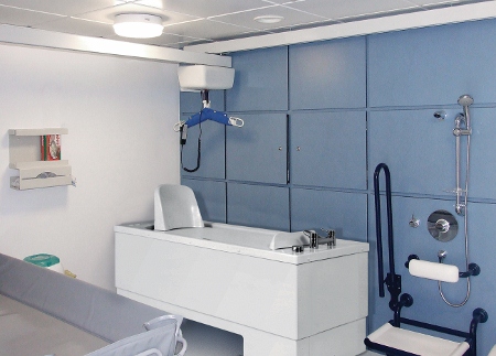 Gainsborough Specialist Bathing unveils lifting and transfer system for care homes