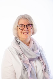 Janet Lowe