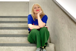 EXCLUSIVE: A sit down with Lynne Hollingsworth on the topic of hospital murals for patient wellbeing