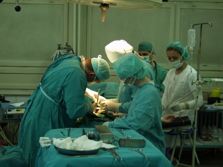 Hospitals moving from single-use to reusable procedure trays and packs
