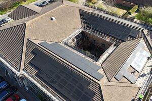 Hull health centre installs photovoltaic panels
