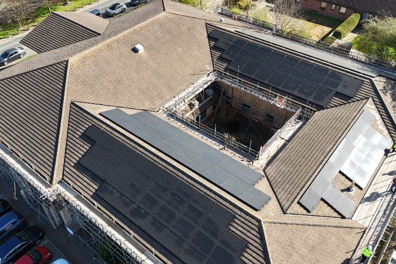 Hull health centre installs photovoltaic panels