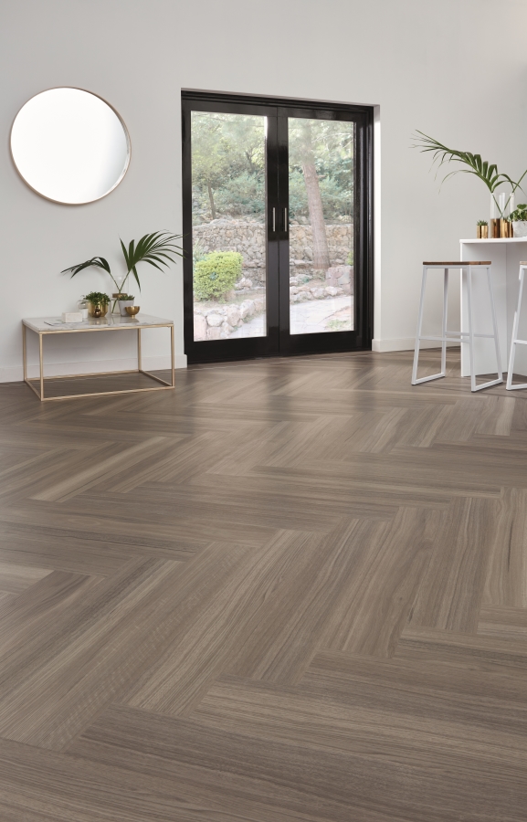 Karndean Designflooring unveils new-look Knight Tile collection