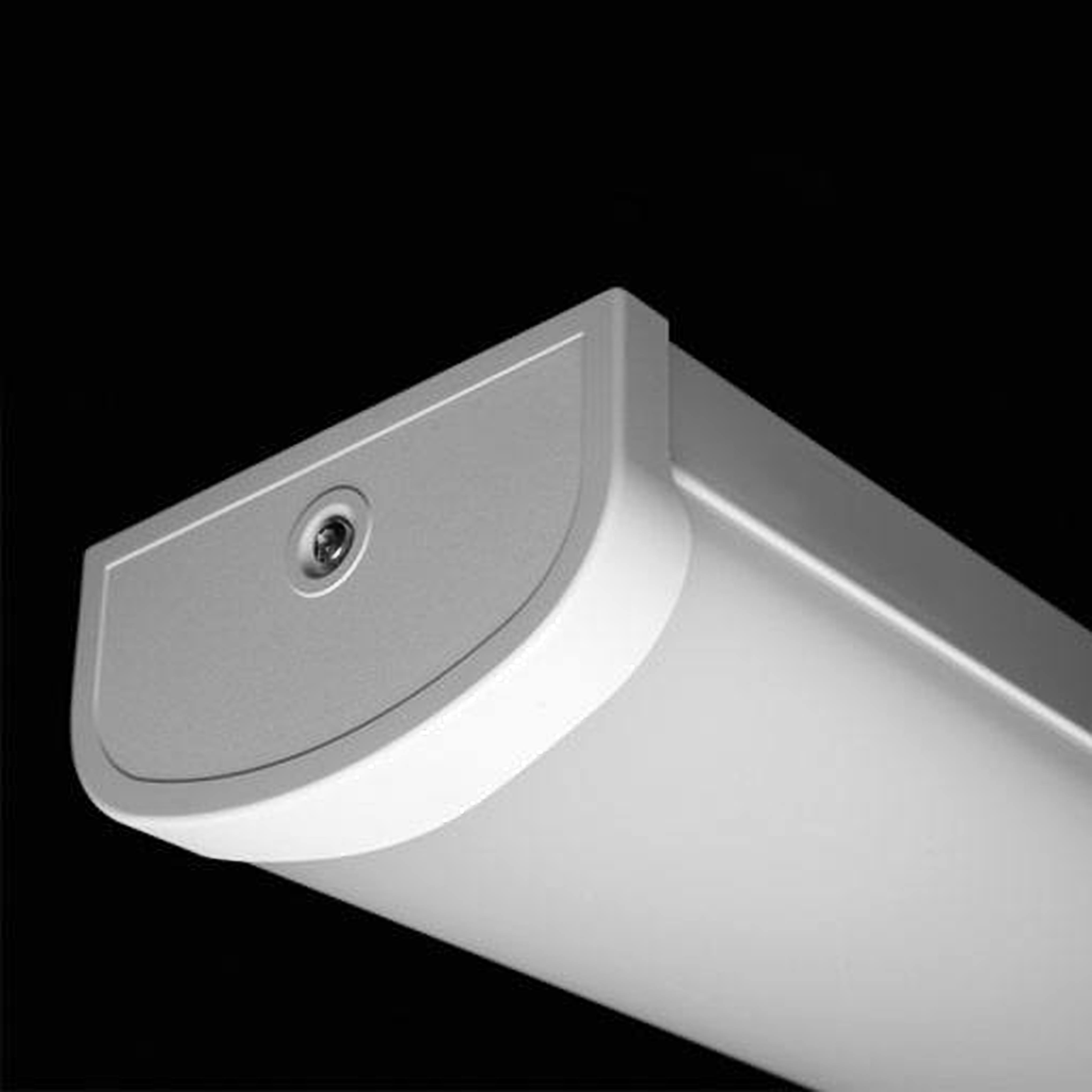 LED surface-mounted luminaire ideal for healthcare market
