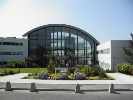 Nimes Hospital is one of a number to have selected a pipework system designed to help combat the growth of legionella bacteria