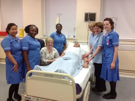 Mannequins help medics care for patients at the end of life