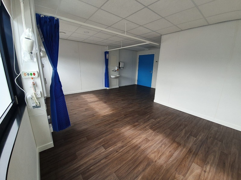 Modular ward provides COVID-free zone at Kettering General Hospital