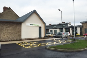 New pharmacy opens its doors in east Hull 