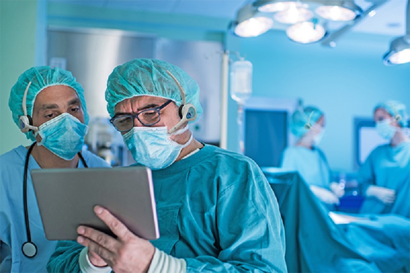 Operating theatre ergonomics in a technology-dominated health service