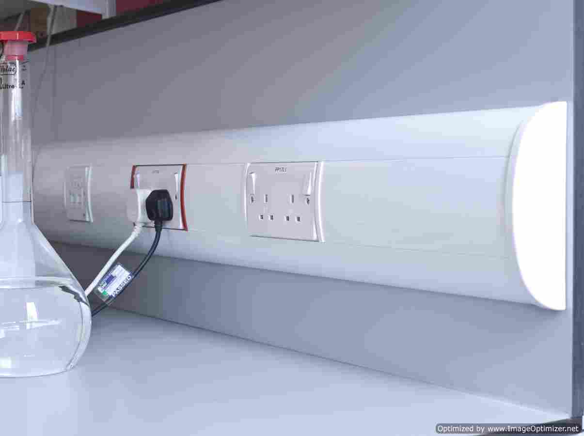 Path labs at Kettering General get antimicrobial cable system