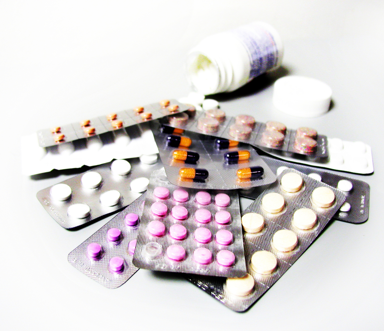 Patients stay safe with new community pharmacy support