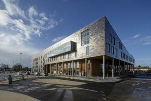 Penoyre & Prasad create new type of local hospital for Welwyn Garden City
