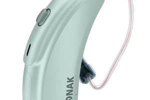 Phonak hearing aid portfolio now available on the NHS