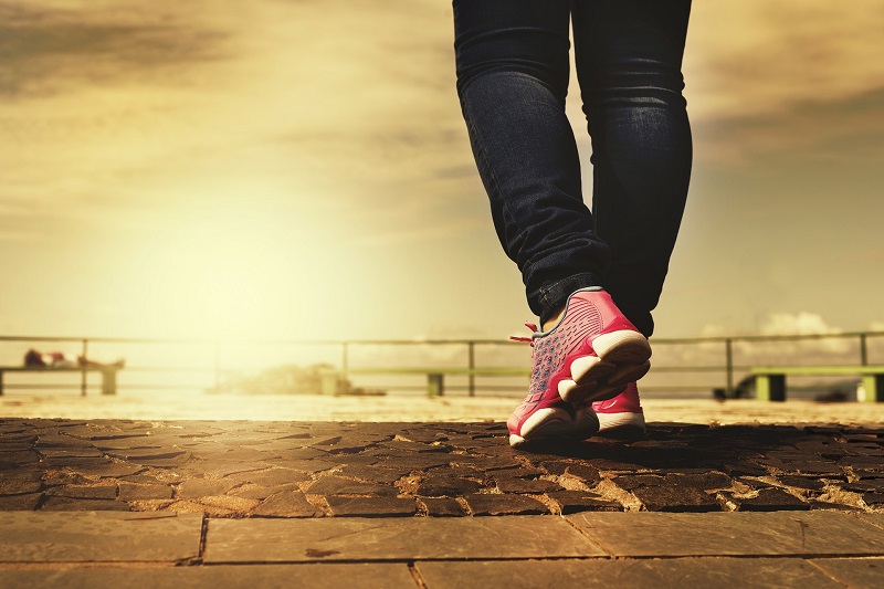 Pilot scheme will use app to promote and reward healthy lifestyles
