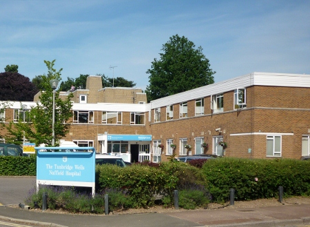 Recladding at Nuffield Tunbridge Wells