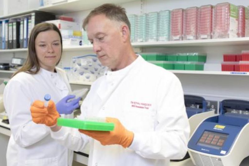 Royal Marsden opens NHS laboratory for nationwide cancer biomarker testing
