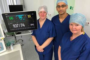 Salford theatres get state-of-the-art flat-screen patient monitoring devices