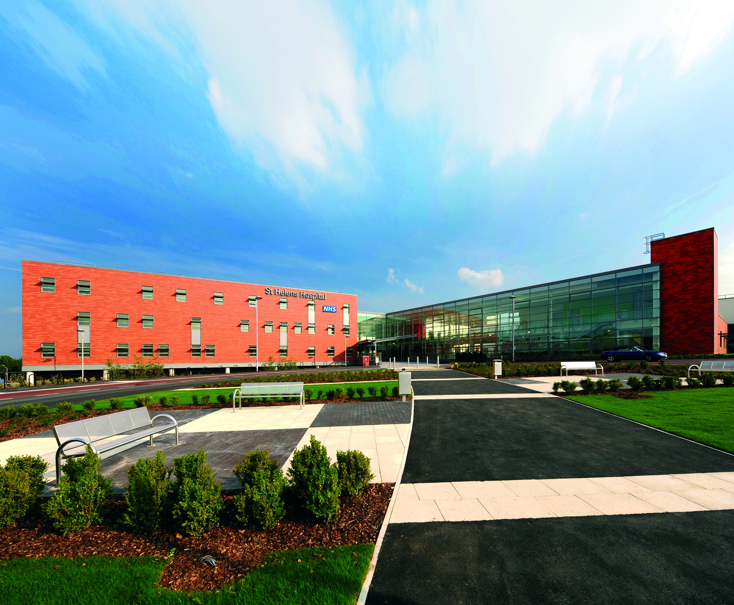 St Helens & Knowsley Teaching Hospitals further improves document management 
