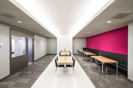 Sto unveils new acoustic solution for direct bonding to walls and ceilings