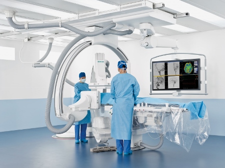 The Walton Centre to become first UK site to install Artis Q