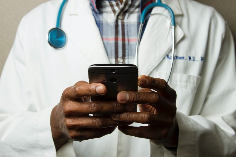 Top three AI use cases in healthcare communications
