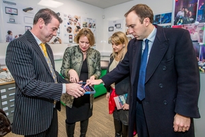 UK Health Secretary visits FutureNova to see award-winning FlipPad