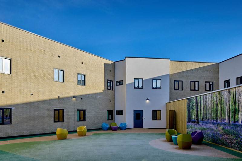 Vale Secure launches new Vale Window System U for mental healthcare settings