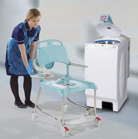 Vernacare showcases new products for hygienic patient washing and toileting 