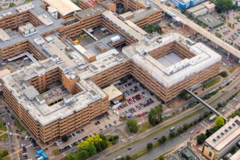 Willmott Dixon commissioned for eco friendly window refit in Nottingham hospital